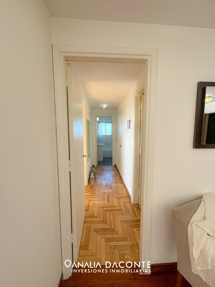 Gran departamento 3 amb y dep con cochera en Centro