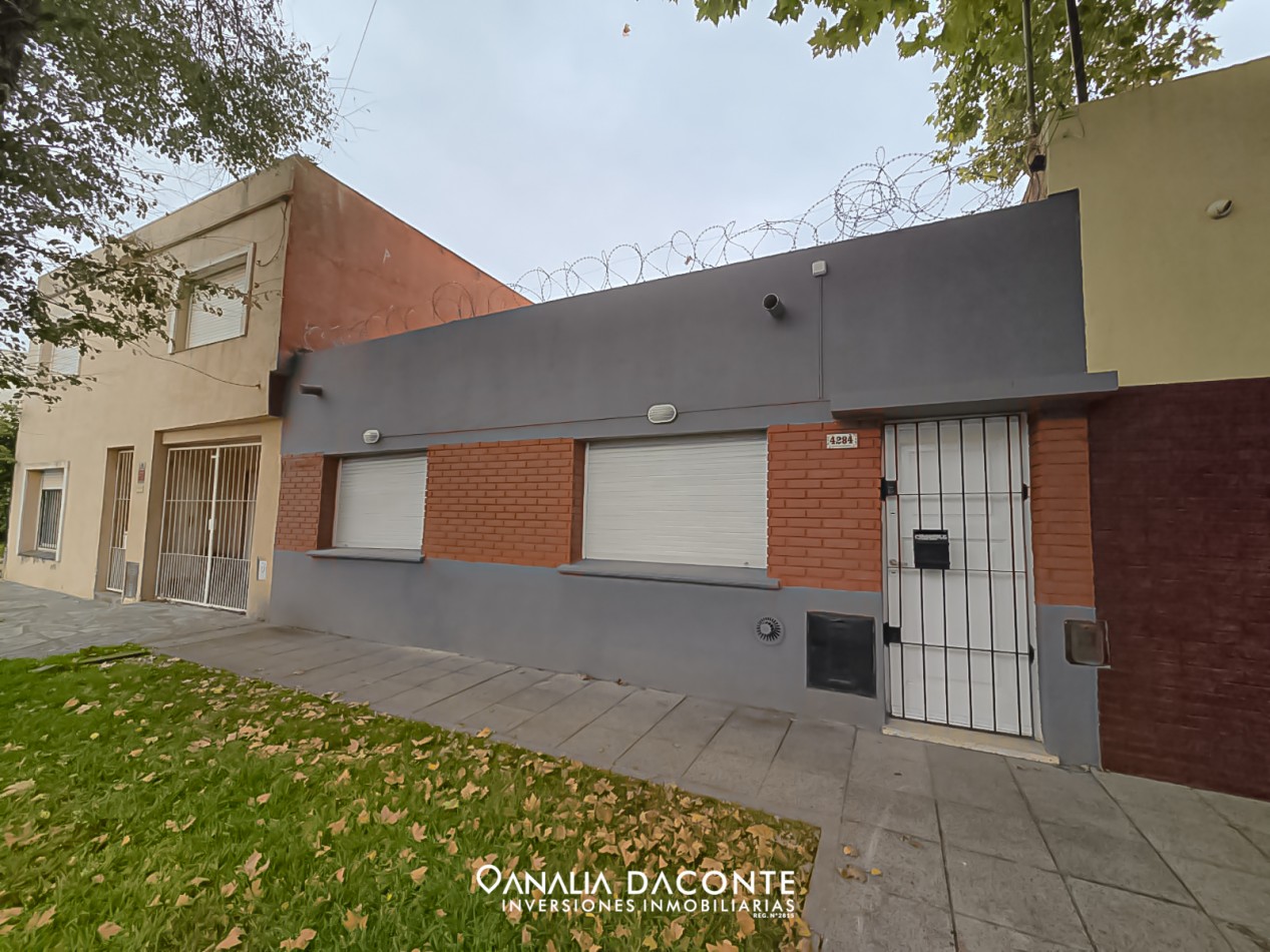 Chalet 3 amb con parrilla y patio Zona Universidad