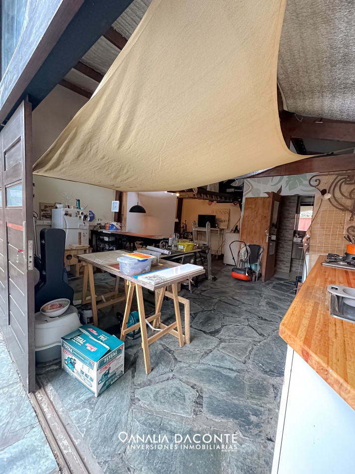 Chalet 4 amb en San Jeronimo con parque y piscina