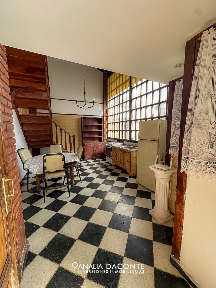 Chalet dividido en 3 unidades con parque en Los Pinares