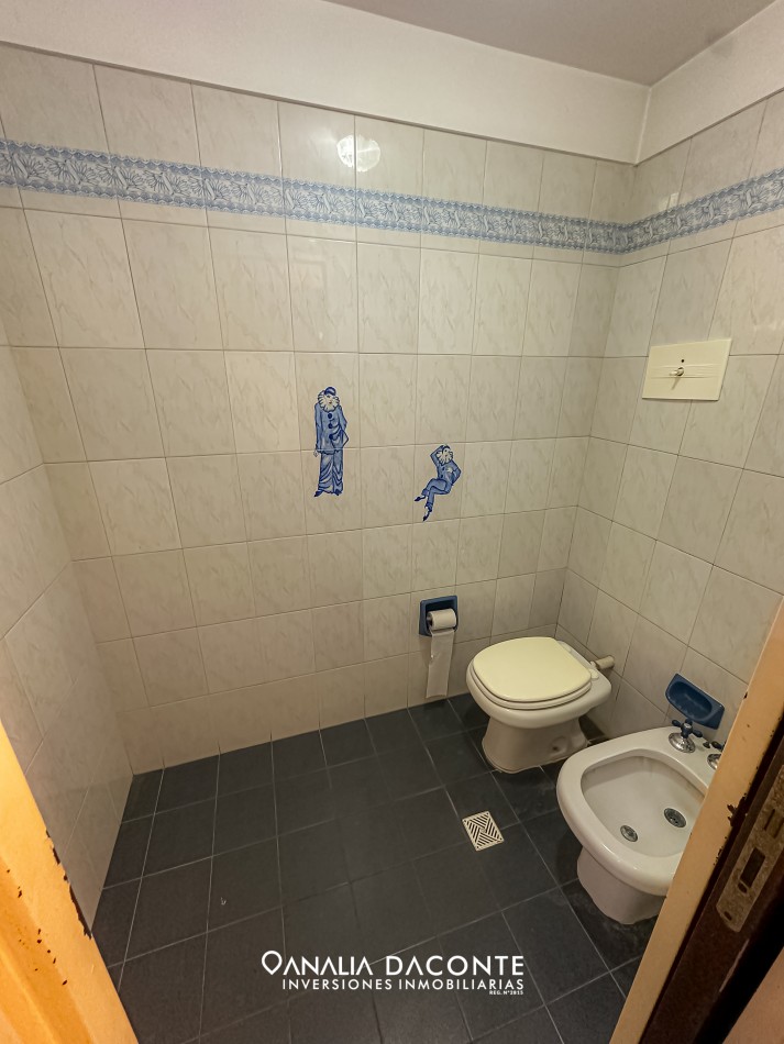 Chalet dividido en 3 unidades con parque en Los Pinares