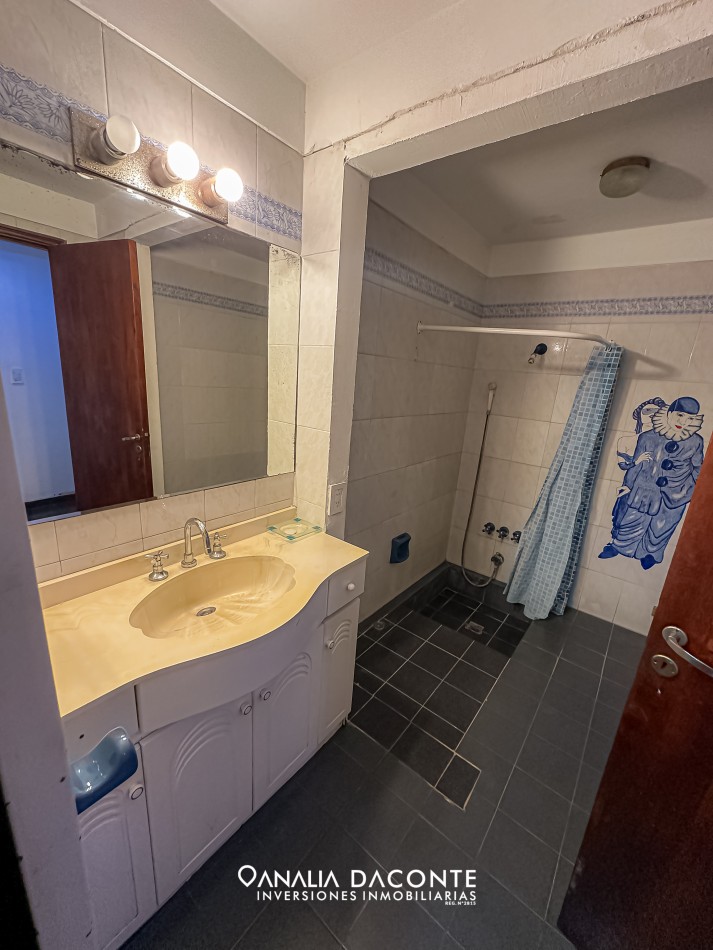 Chalet dividido en 3 unidades con parque en Los Pinares