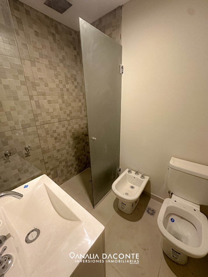 Duplex 3 amb con jardin moderno Villa Primera