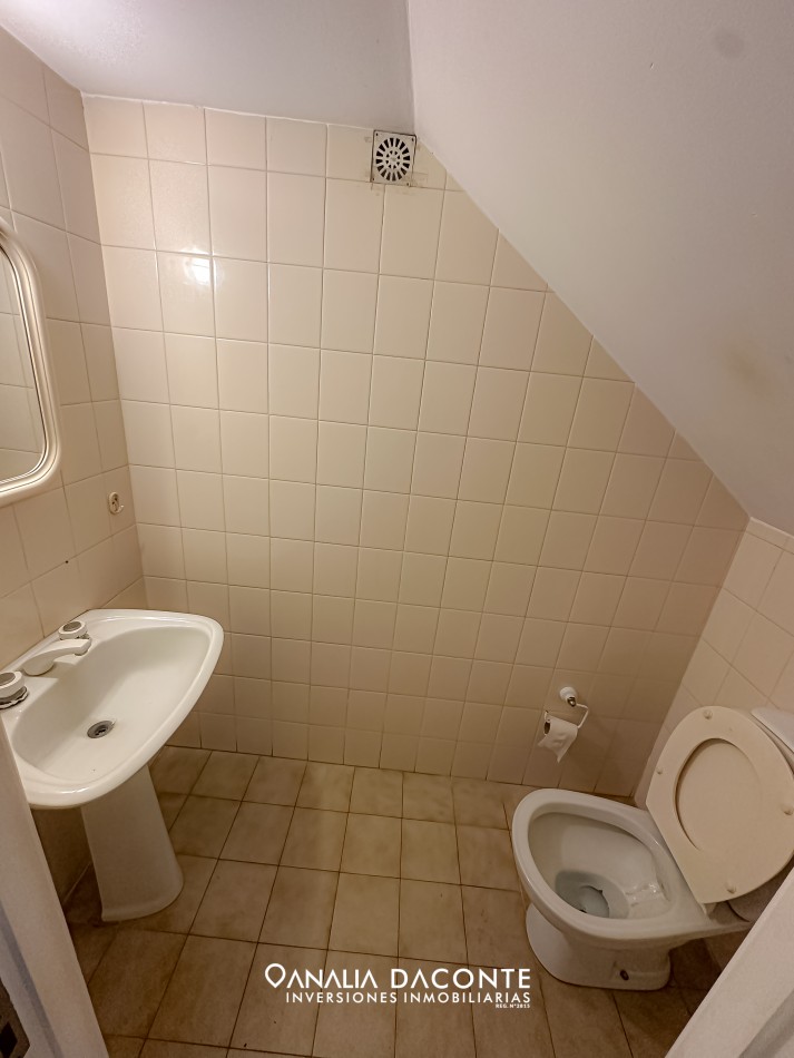 Gran chalet en esquina 4 amb en San Jeronimo