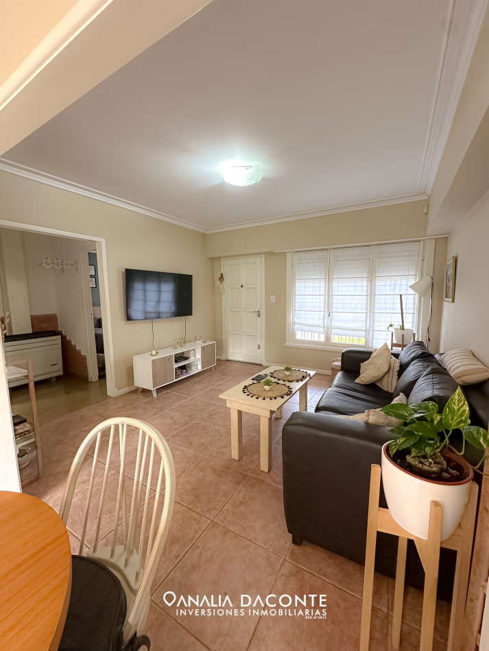 Chalet reciclado 3 amb con gran parque y quincho en San Jeronimo