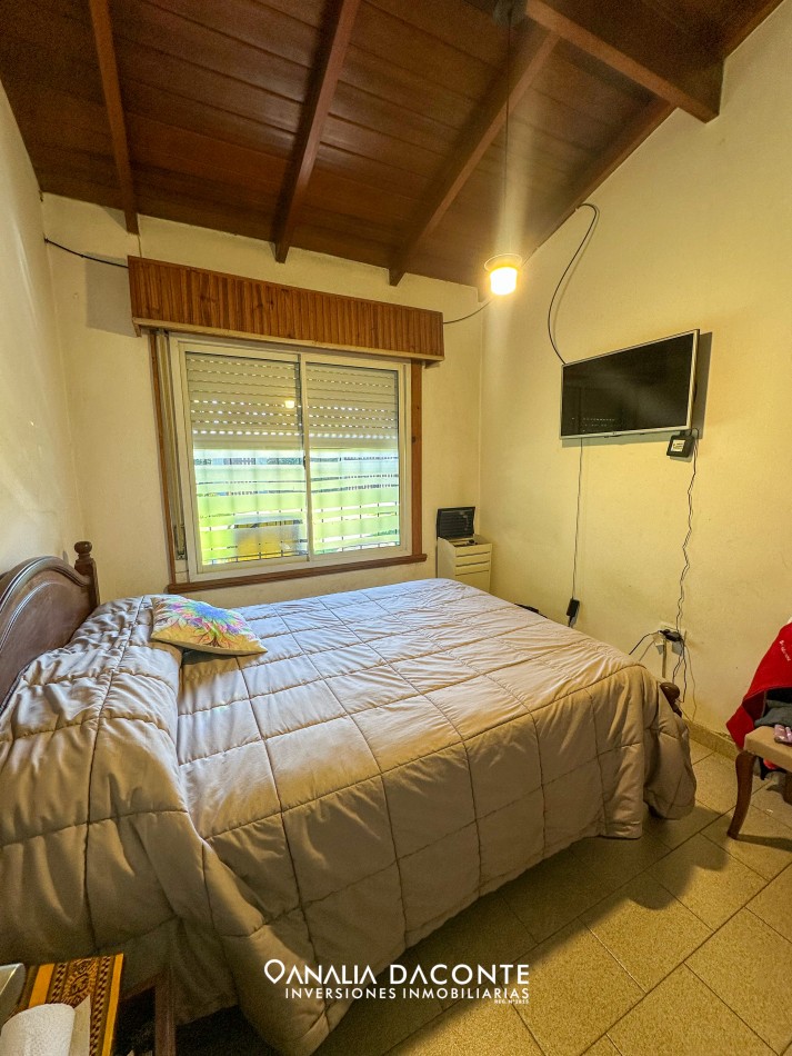 Chalet 3 amb con jardin y garage en Parque Luro