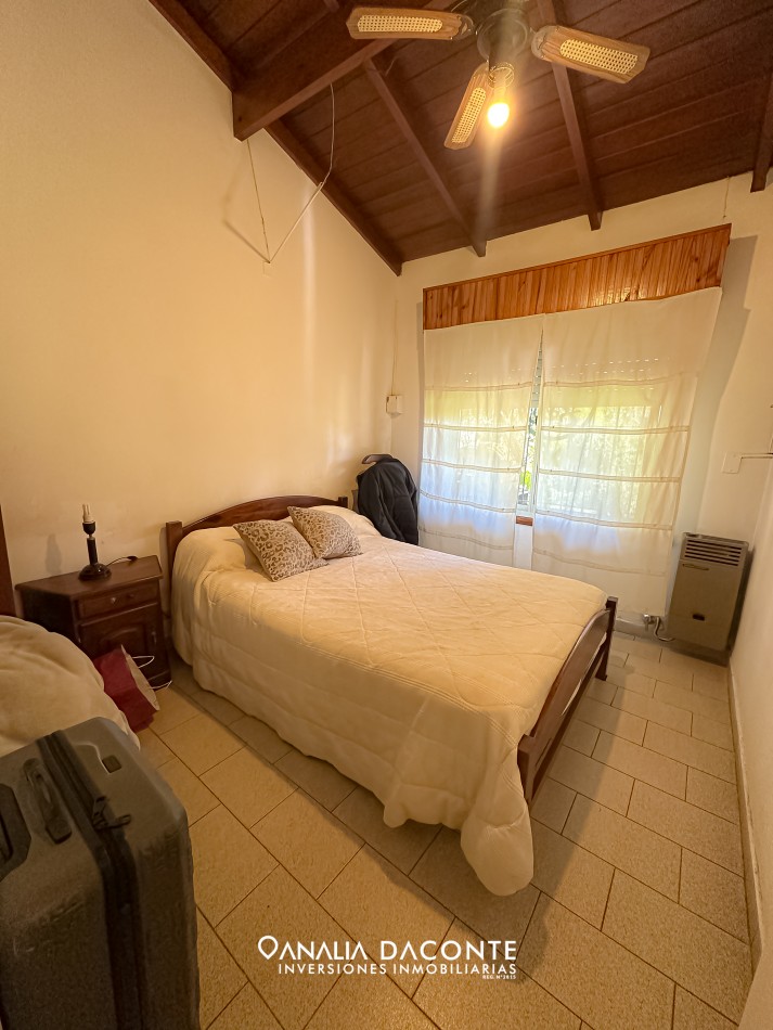 Chalet 3 amb con jardin y garage en Parque Luro