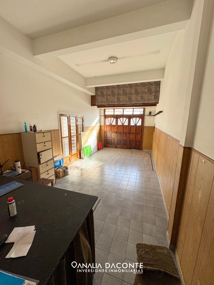CHALET 5 AMBIENTES EN DOS PLANTAS DORREGO 2900