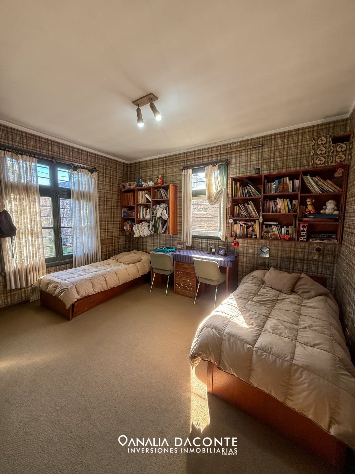 Gran chalet 8 amb en block en Constitucion