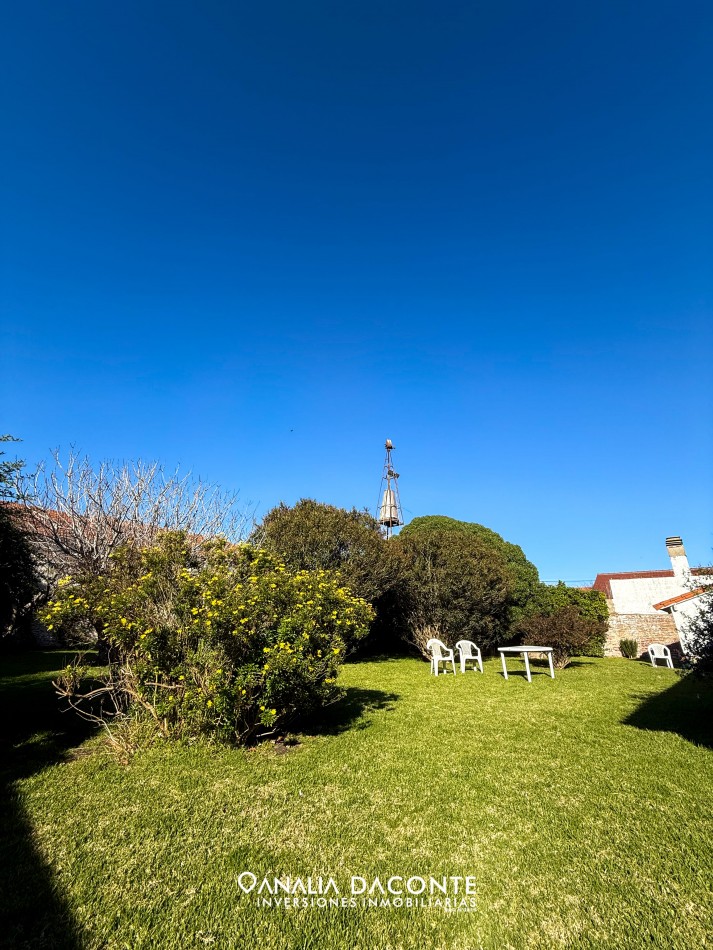 Gran chalet 8 amb en block en Constitucion