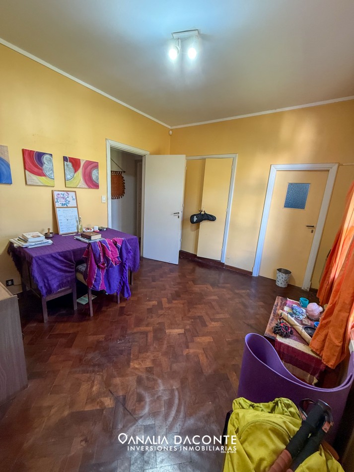 Gran chalet 8 amb en block en Constitucion
