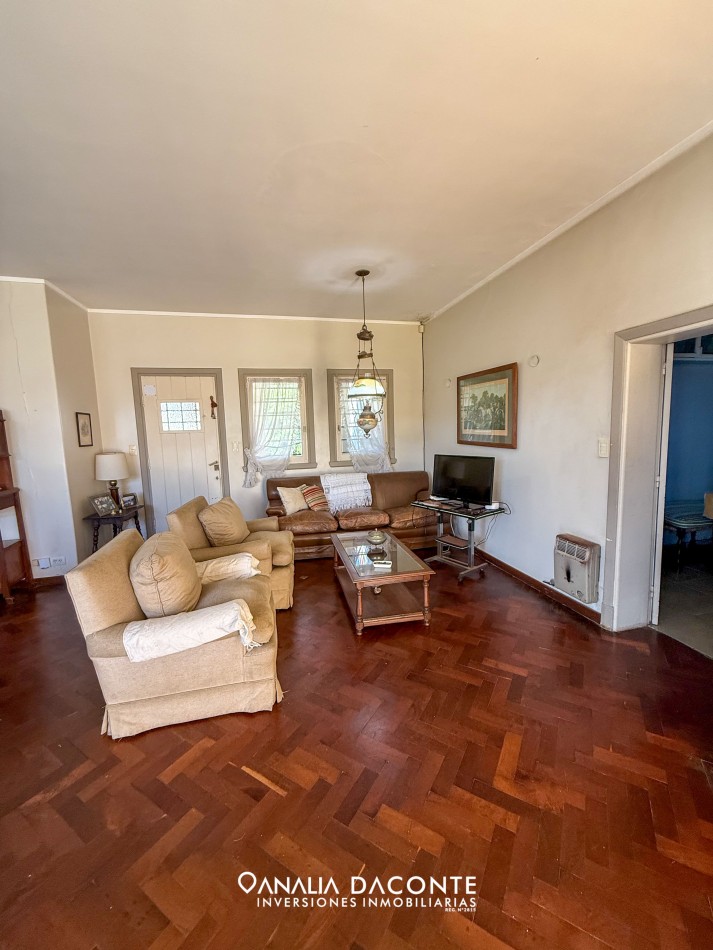 Gran chalet 8 amb en block en Constitucion