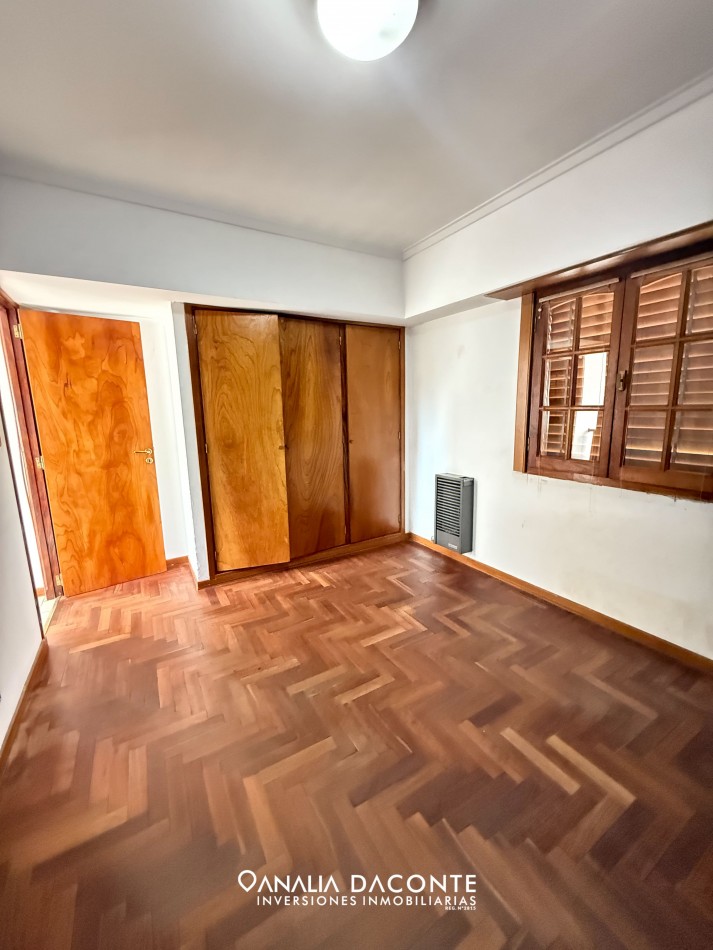 Duplex 4 amb con garage y jardin en Los Pinares