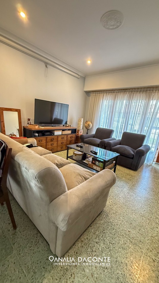 Chalet 3 amb con garage en Parque Luro