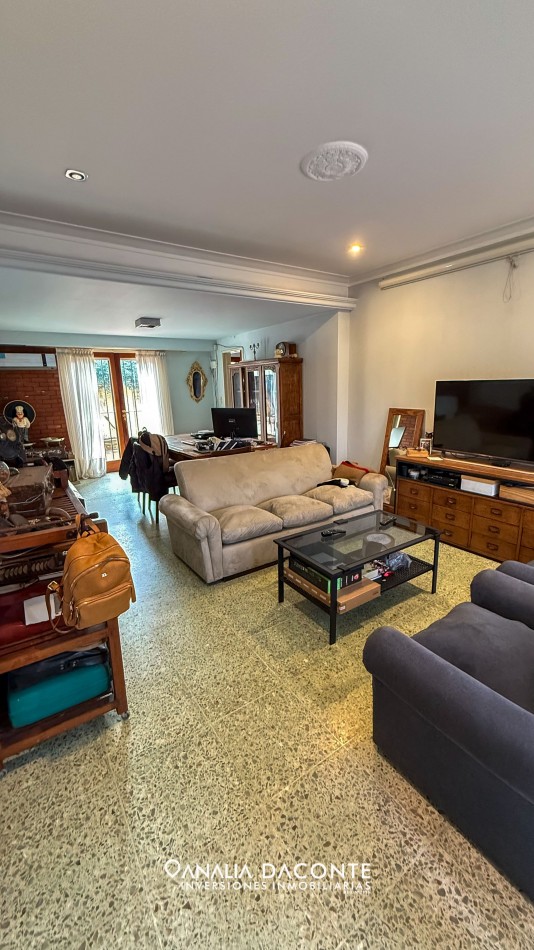 Chalet 3 amb con garage en Parque Luro
