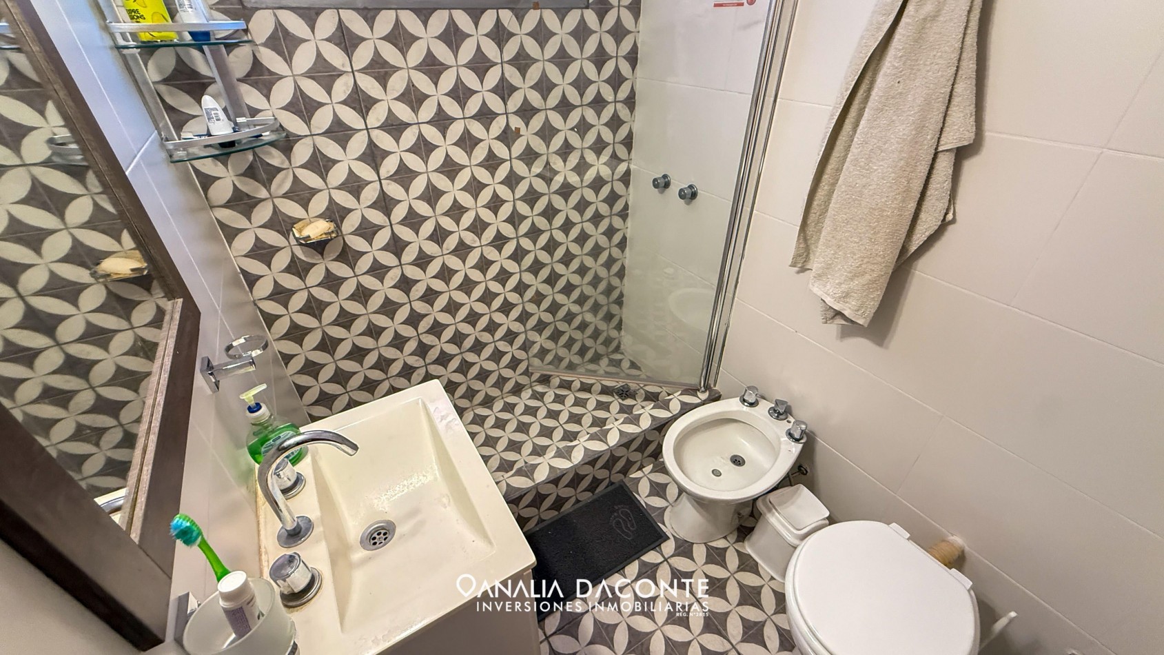 Hermoso depto 2 amb en complejo, barrio Los Pinares