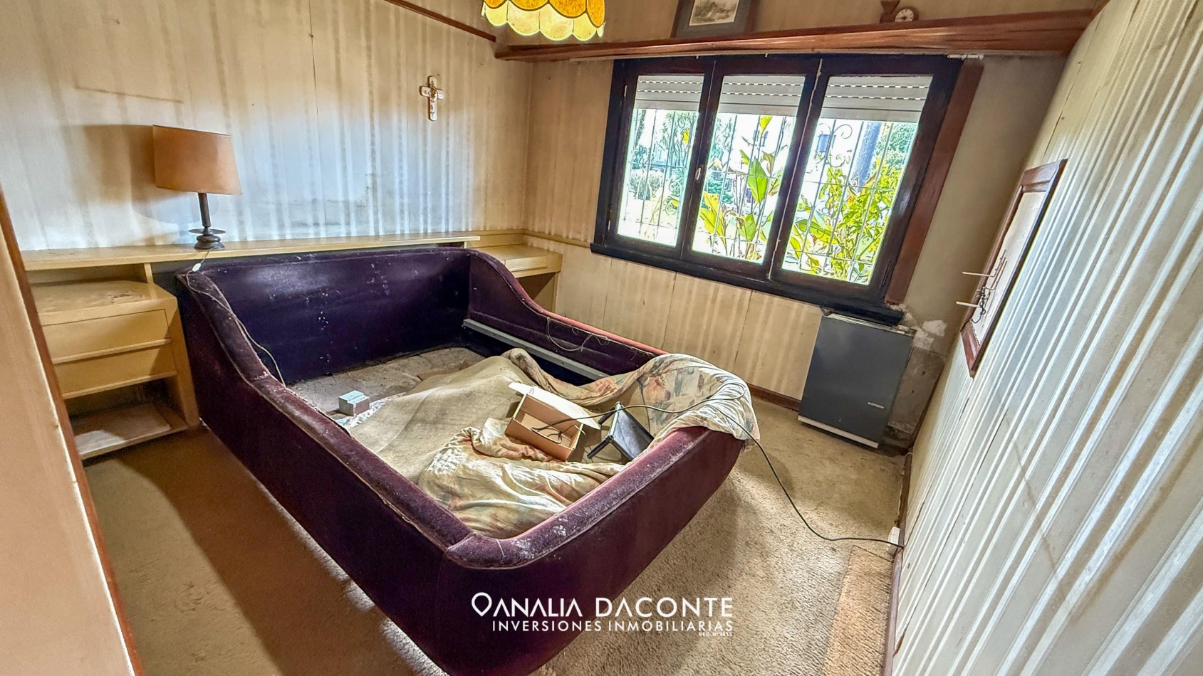 Imperdible chalet 4 amb con garage y piscina,  en lo mejor del barrio Constitucion