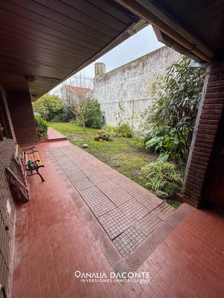 GRAN CHALET 5 AMB EN ALBERTI AL 4000
