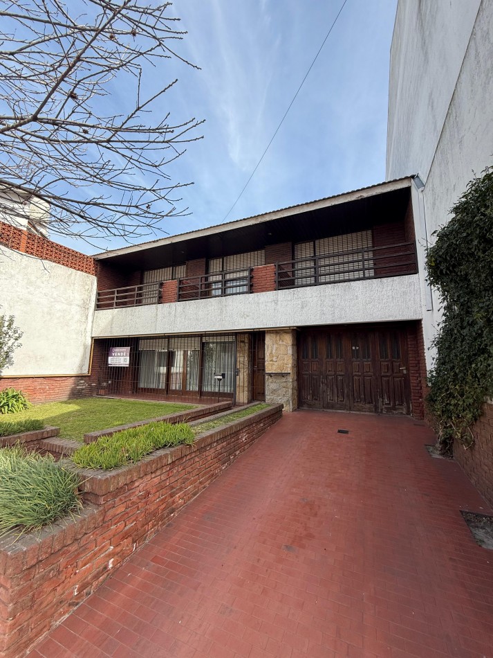GRAN CHALET 5 AMB EN ALBERTI AL 4000