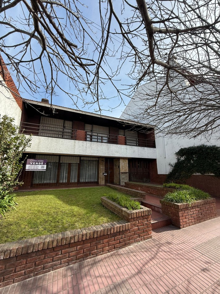 GRAN CHALET 5 AMB EN ALBERTI AL 4000