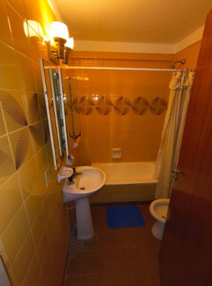 RESERVADO!! DEPARTAMENTO 2 AMB A LA CALLE EN PLENO CENTRO