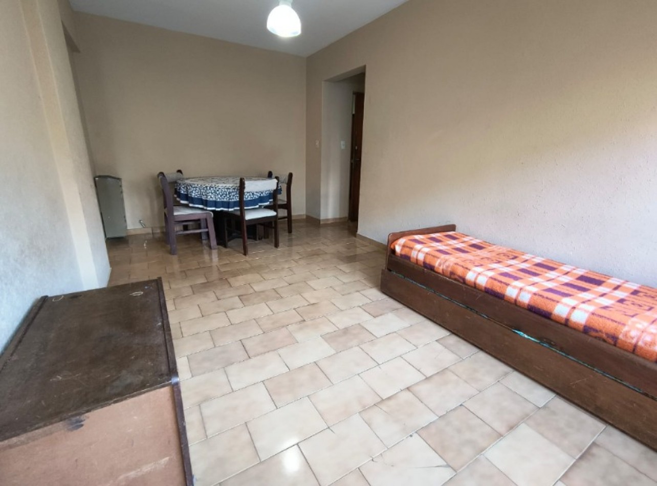 RESERVADO!! DEPARTAMENTO 2 AMB A LA CALLE EN PLENO CENTRO