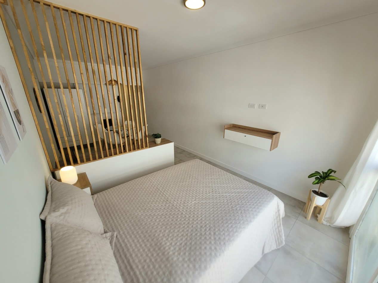 RESERVADO!! Departamento de 1 Ambiente a la calle con balcon frances en edificio MARAL