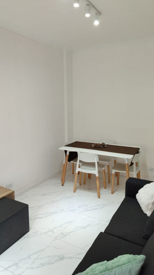 2 amb renovado centro!