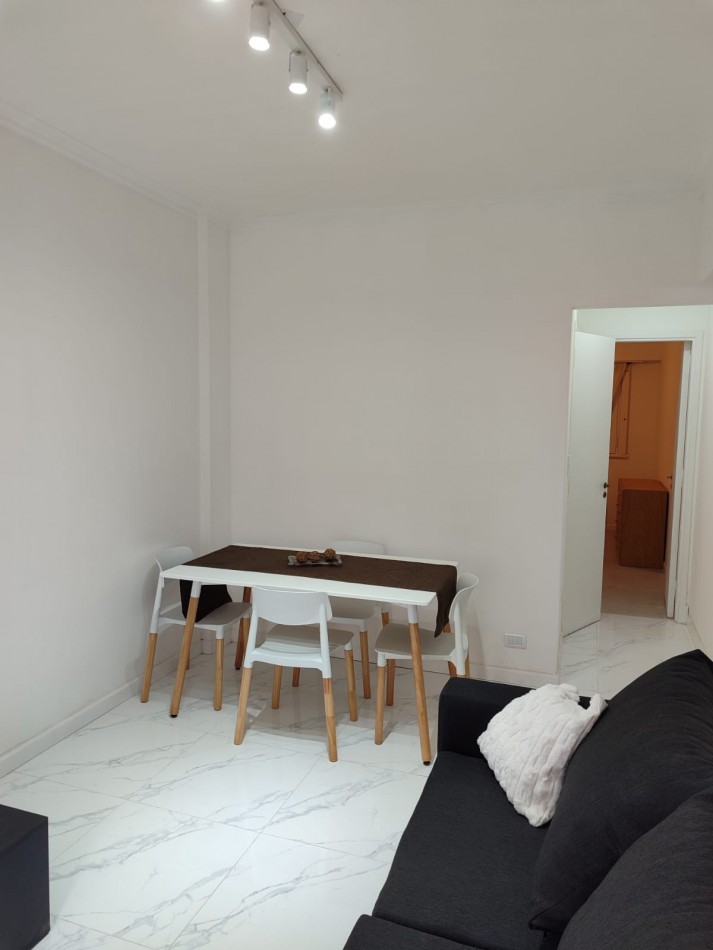 2 amb renovado centro!