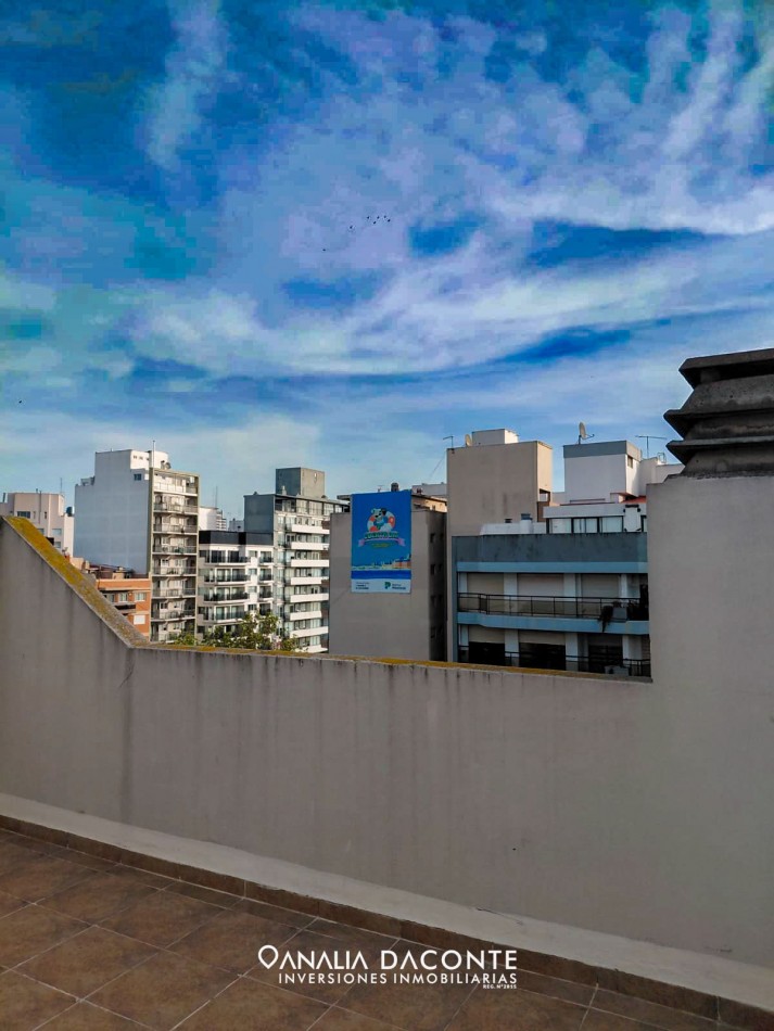 IMPORTANTE PISO 3 AMB CON DOS COCHERAS EN LA PERLA! AV. LIBERTAD 3200
