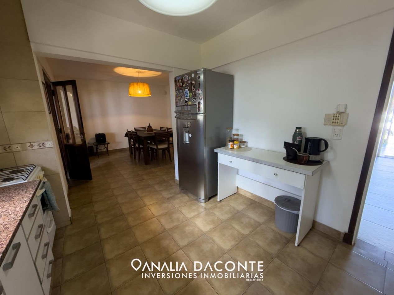 CHALET 4 AMB EN LOS PINARES! CON PARQUE, GARAGE Y QUINCHO! APTO CREDITO