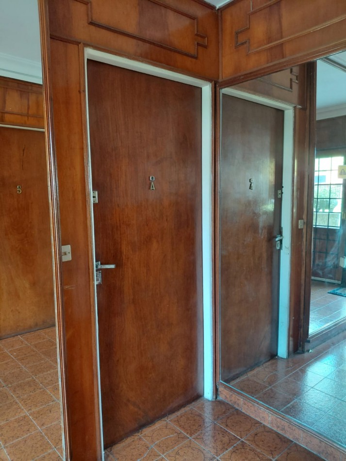 VENDIDO!!Depto 3 amb a la calle en Constitucion con espacio de estacionamiento!