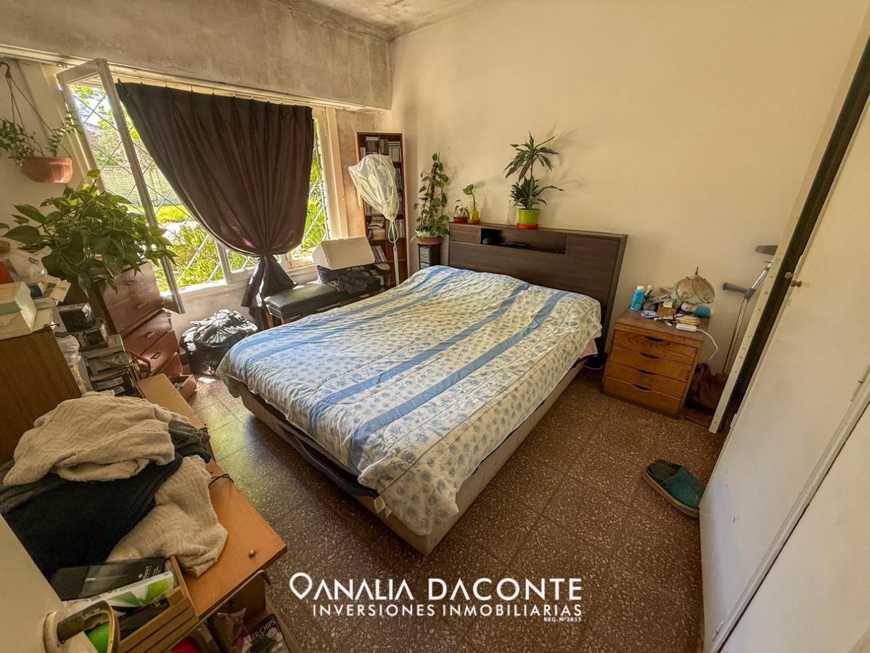 CASA 3 AMB SOBRE LOTE PROPIO A RECICLAR! BARRIO CAISAMAR