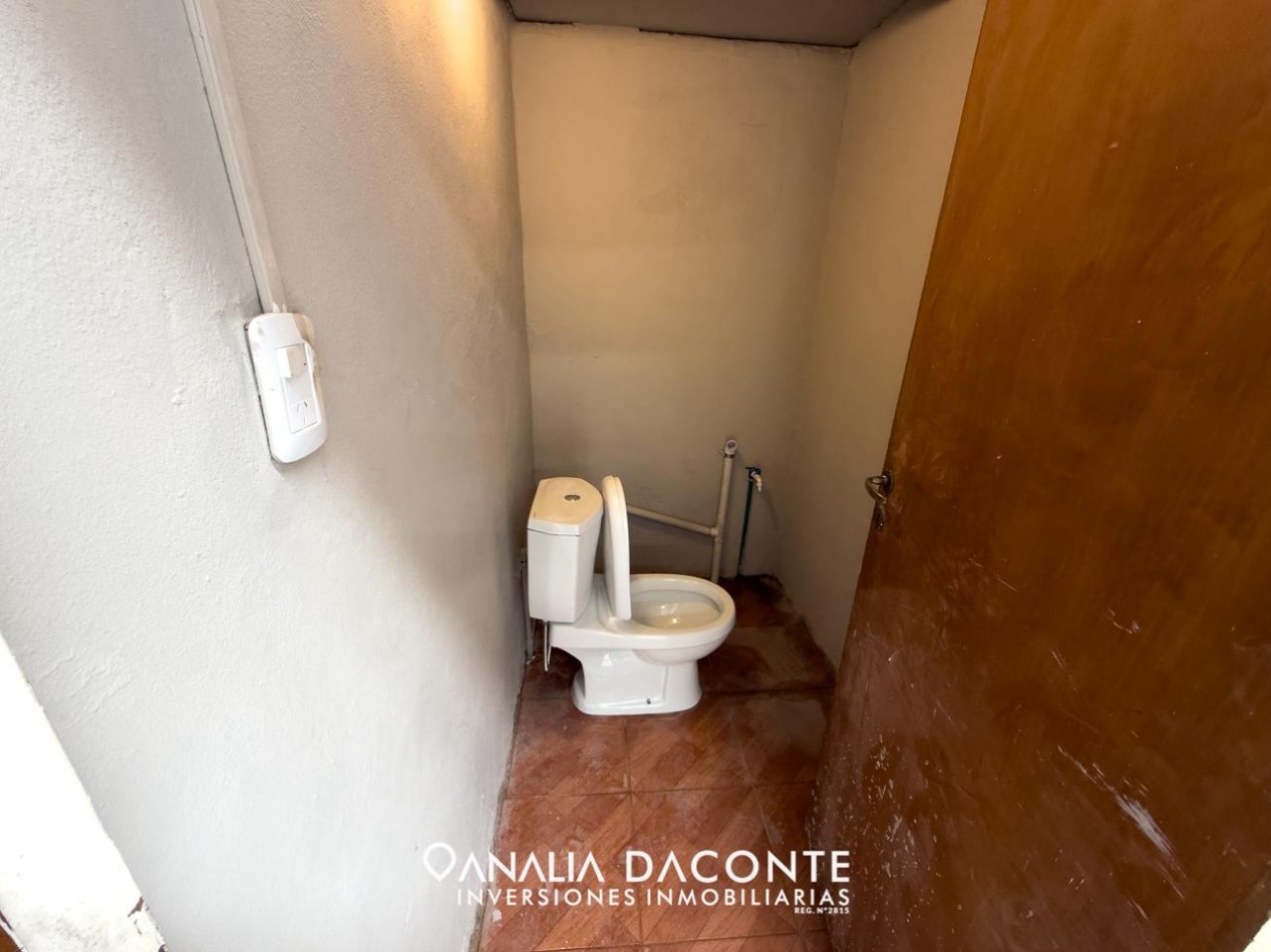 EXCELENTE GALPON  DE 300M2 A PASOS DE AV. CHAMPAGNAT!