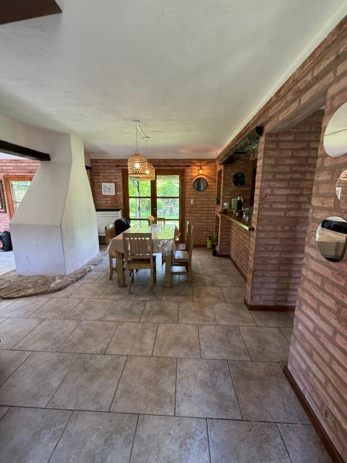 IMPECABLE CHALET 4 AMB CON GRAN PARQUE Y PISCINA!! LA ARMONIA