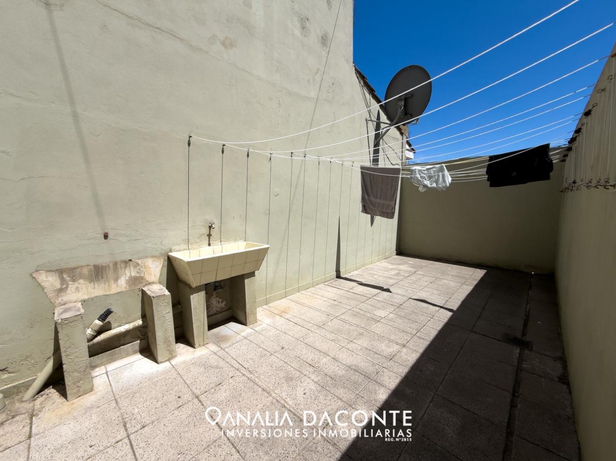 DUPLEX DOS AMB CON COCHERA EN COMPLEJO CON PILETA Y QUINCHO! PARQUE LURO!