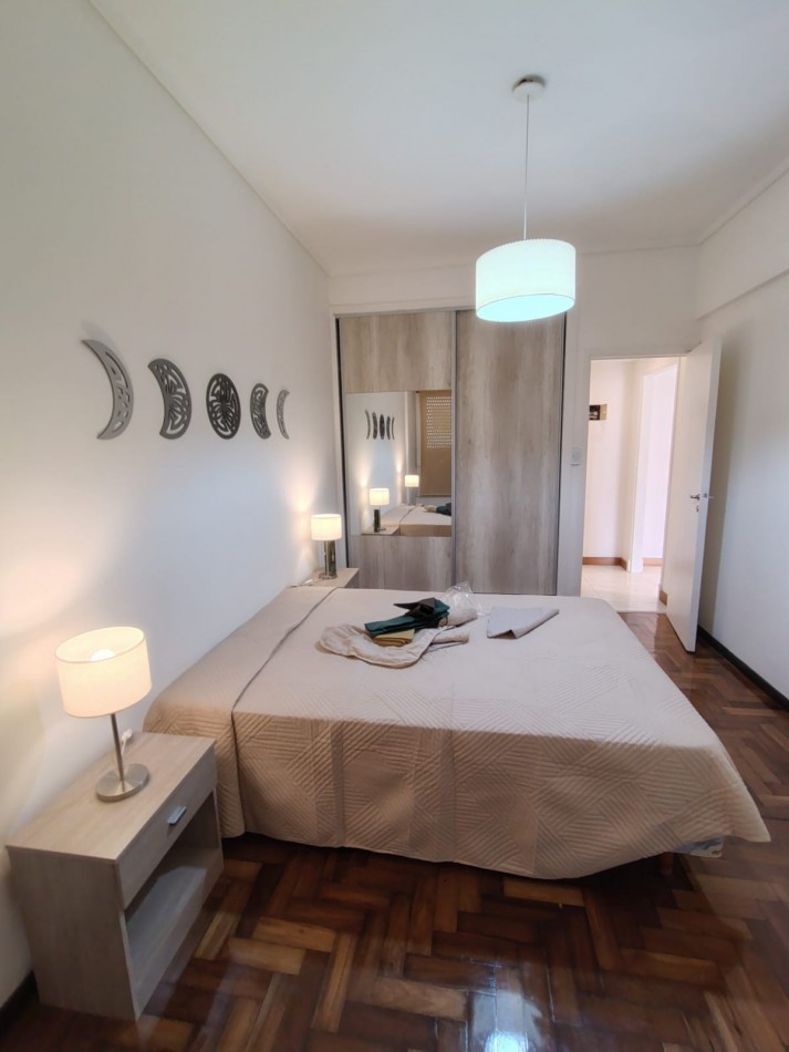 HERMOSO DEPTO 2 AMB EQUIPADO Y RECICLADO, A LA CALLE! BOLIVAR AL 2400