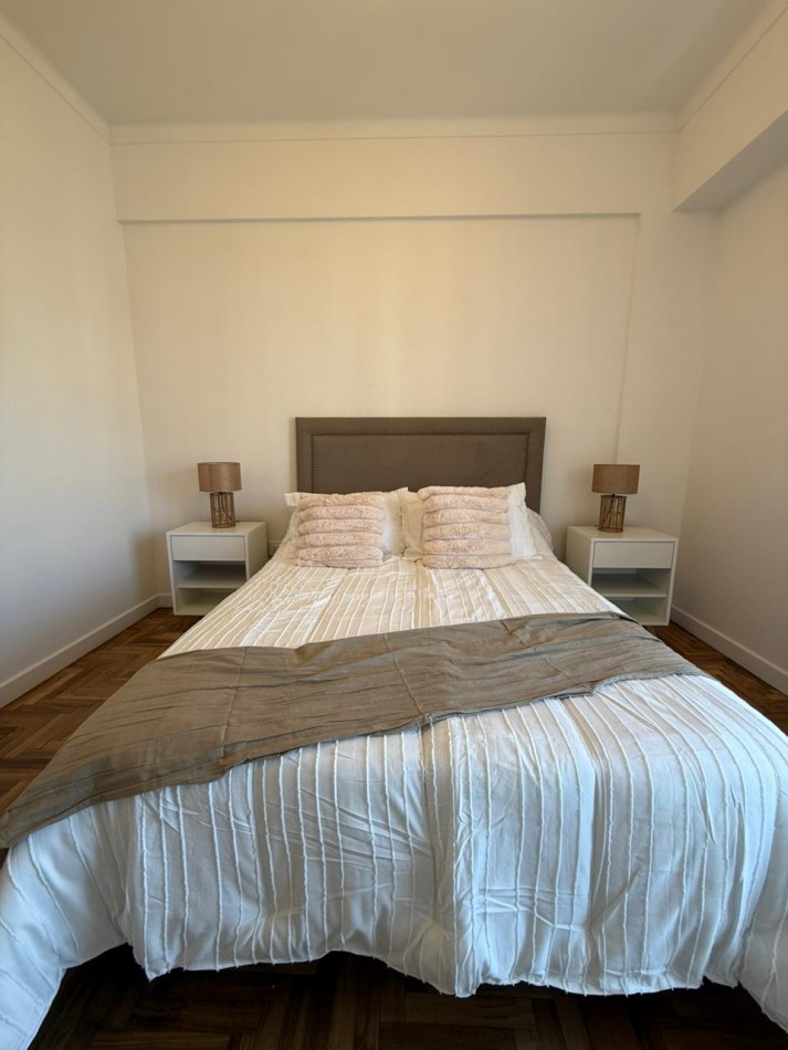 2 amb a la calle, con dependencia! Vista al mar y plaza Colon