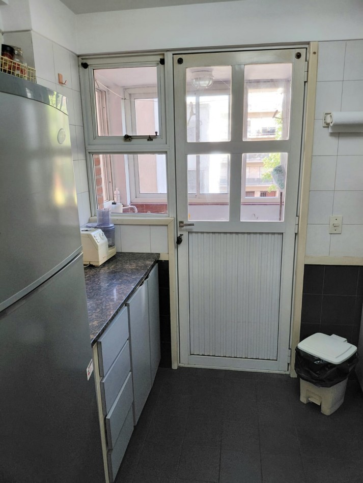 RESERVADO!!!LA PERLA Precioso Dpto. 2 Amb. CON BALCON EN L 