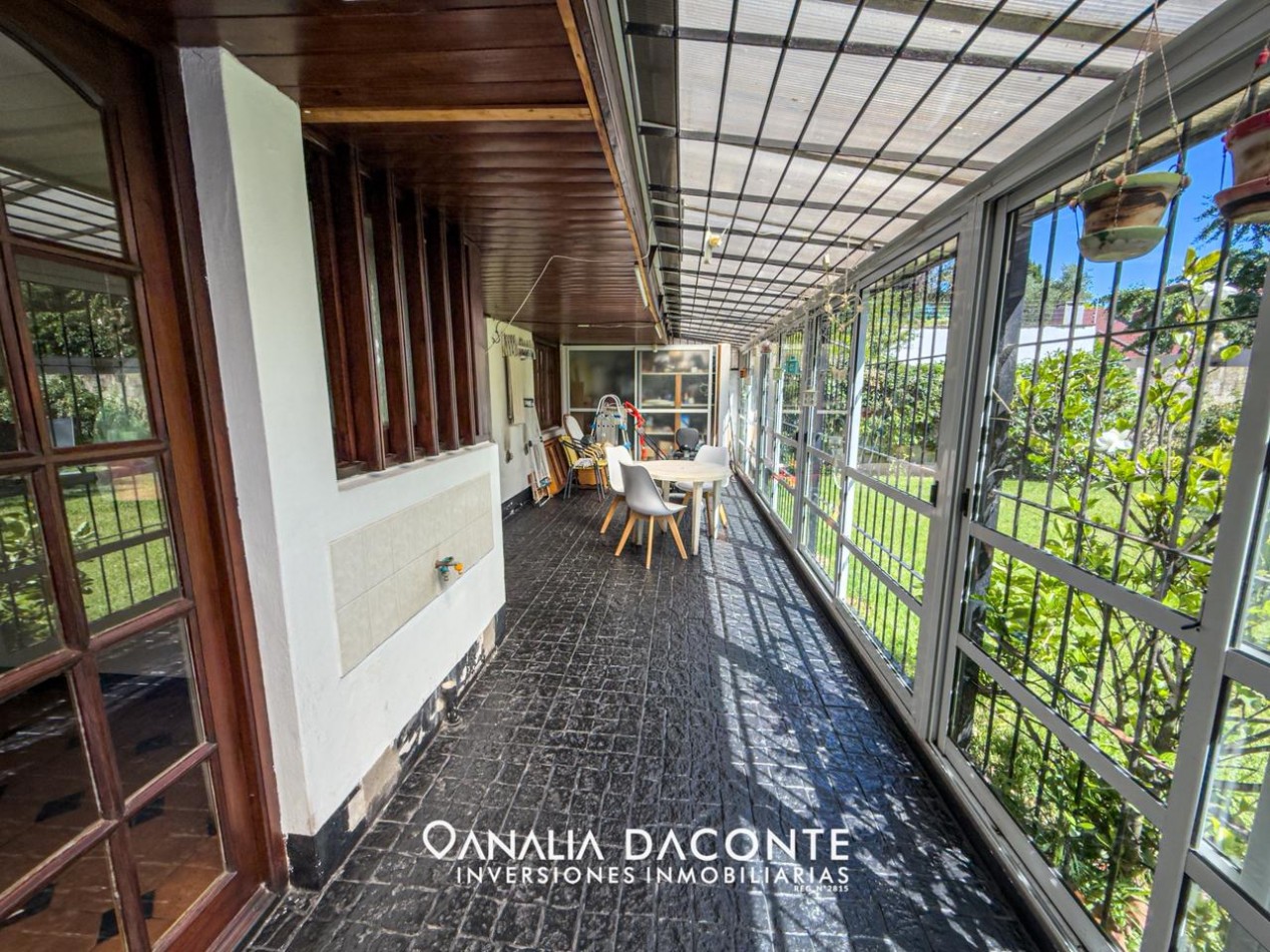 CHALET 5 AMB CON PLAYROOM Y PARQUE, EN LO MEJOR DE PARQUE LURO! 