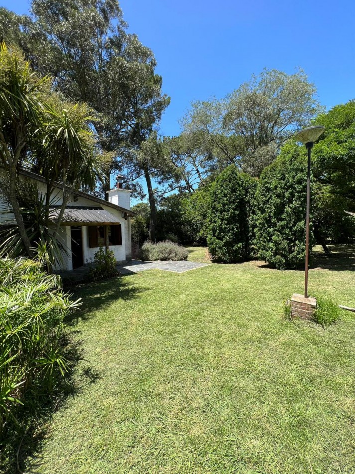 CHALET DE 5 AMB TODO EN PLANTA BAJA, SOBRE DOS LOTES!. SIERRA DE LOS PADRES