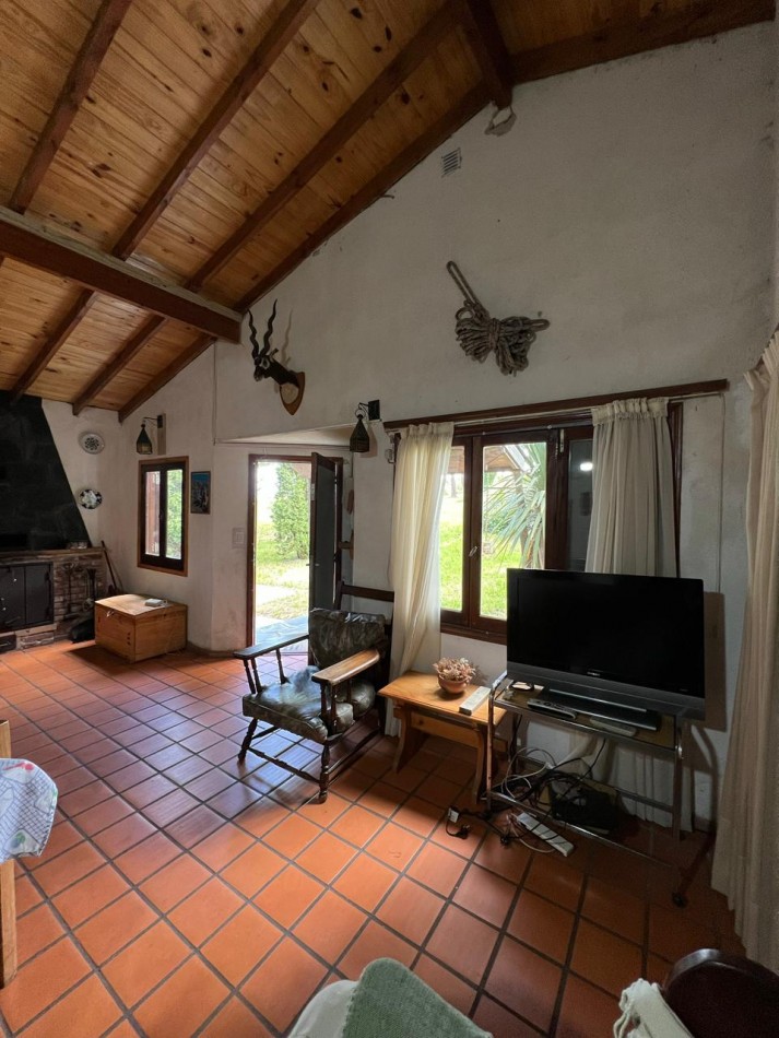 CHALET DE 5 AMB TODO EN PLANTA BAJA, SOBRE DOS LOTES!. SIERRA DE LOS PADRES