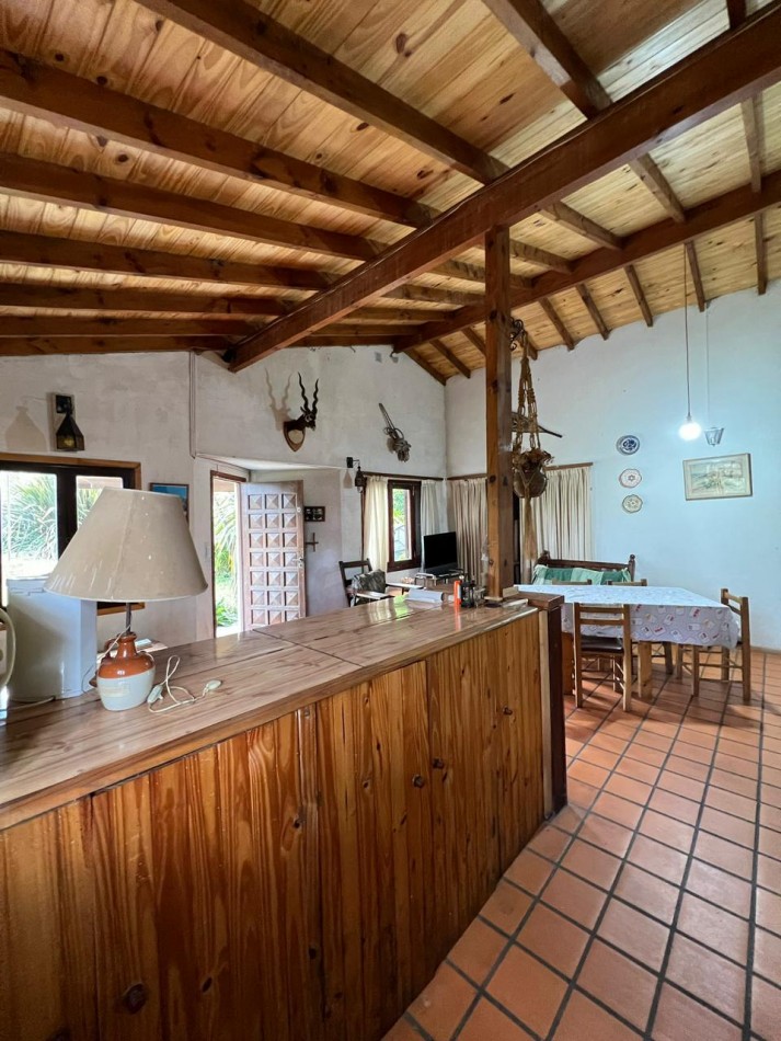 CHALET DE 5 AMB TODO EN PLANTA BAJA, SOBRE DOS LOTES!. SIERRA DE LOS PADRES