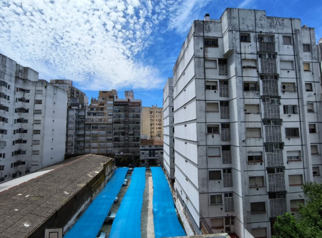 AMPLIO DEPTO 1 AMB CON BALCON! ZONA ALDREY!