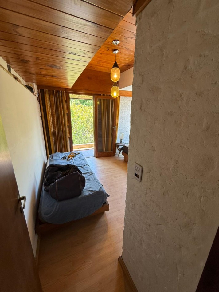 CHALET 4 AMB A RECICLAR CON QUINCHO Y GRAN PARQUE! EL GROSELLAR