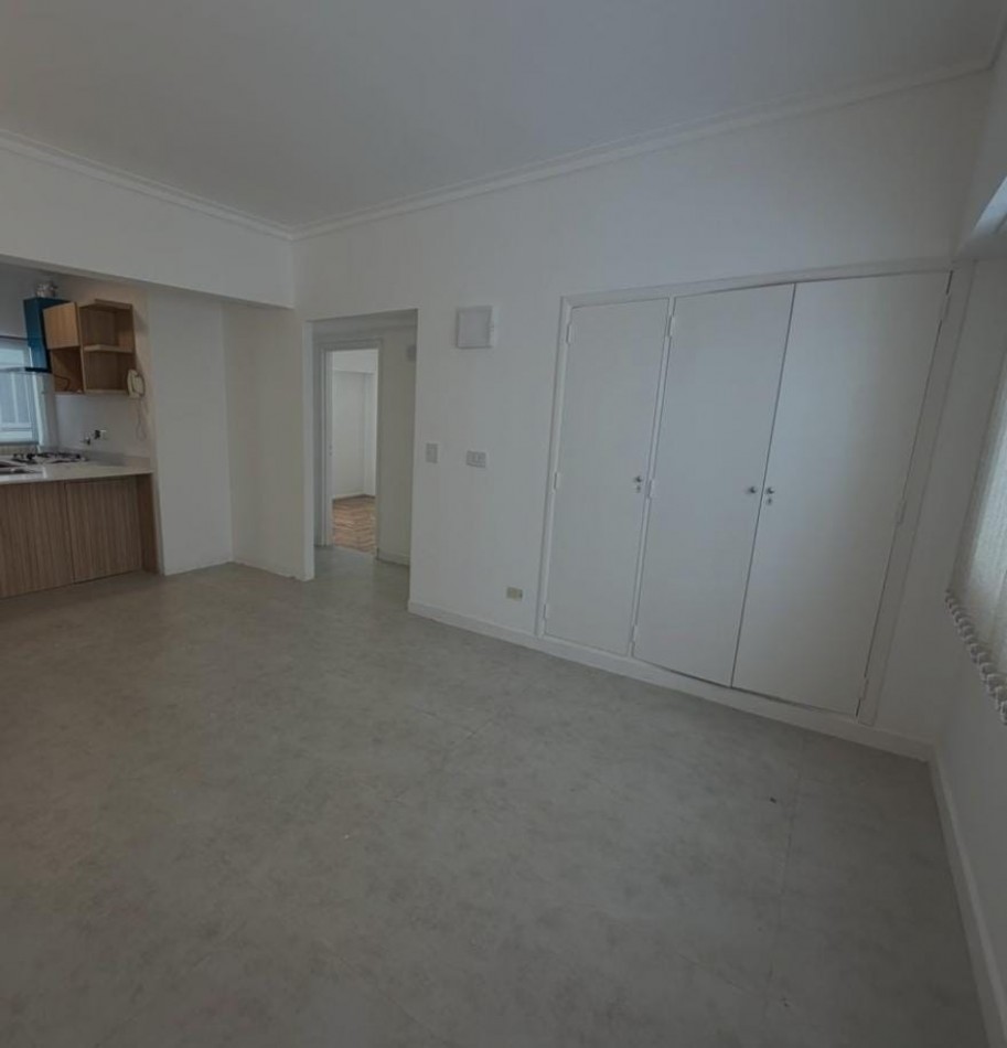 HERMOSO 3 AMB LATERAL, RECICLADO! PLAZA MITRE