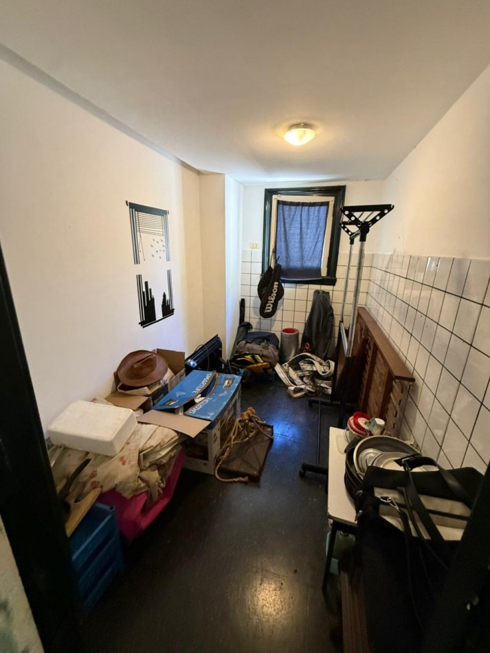 IMPORTANTE CHALET 4 AMB CON DEPENDENCIA SOBRE GRAN PARQUE PERIMETRAL! VILLA PRIMERA