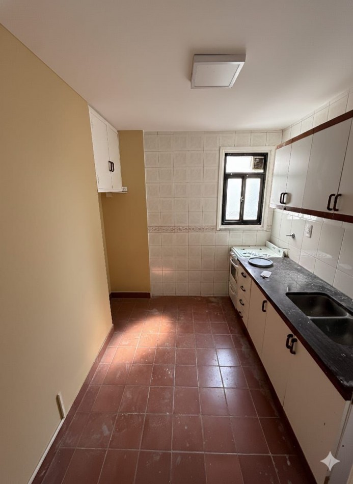 ALQUILER! DEPTO 3 AMB A LA CALLE CON BALCON. MACROCENTRO!