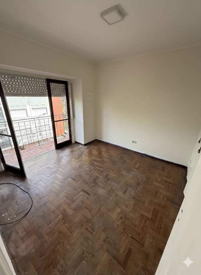 ALQUILER! DEPTO 3 AMB A LA CALLE CON BALCON. MACROCENTRO!