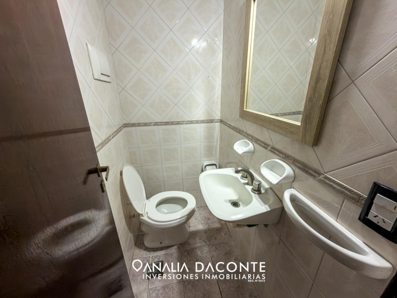 Chalet 4 amb con jardin y garage en San Jeronimo
